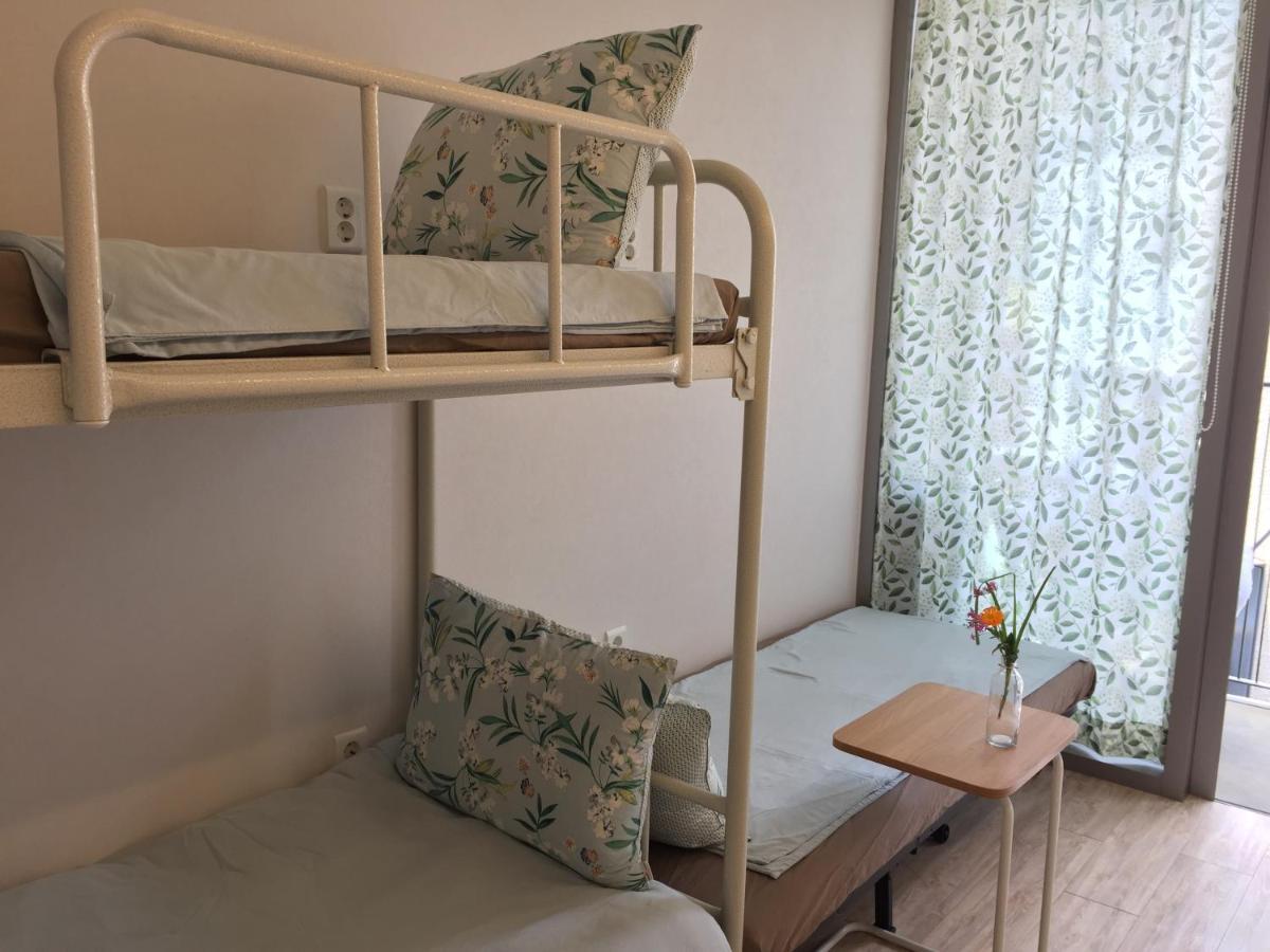 Inside Busan Hostel Экстерьер фото